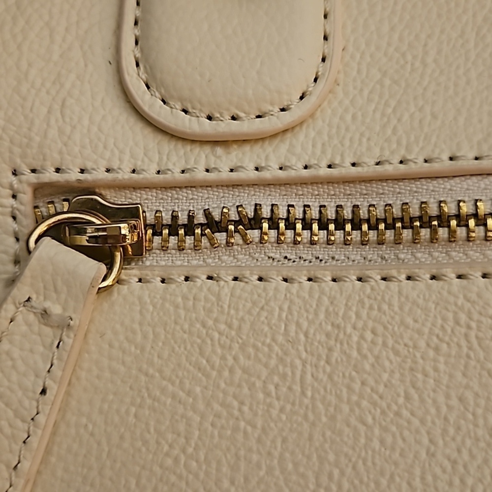 JOY & IMAN Ivory Pebbled SpIit Leather Large Clamshell Satchel Handbag - Picture 10 of 12